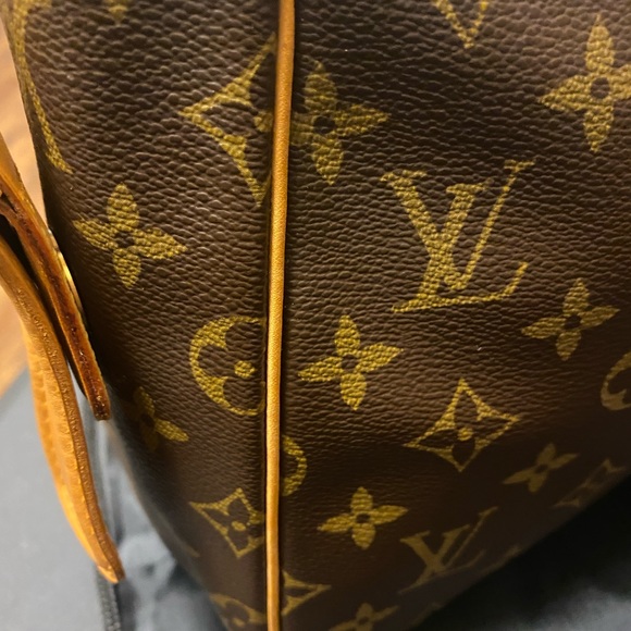 👜AUTHENTIC VIVA CITE LOUIS VUITTON👜 - Picture 10 of 17